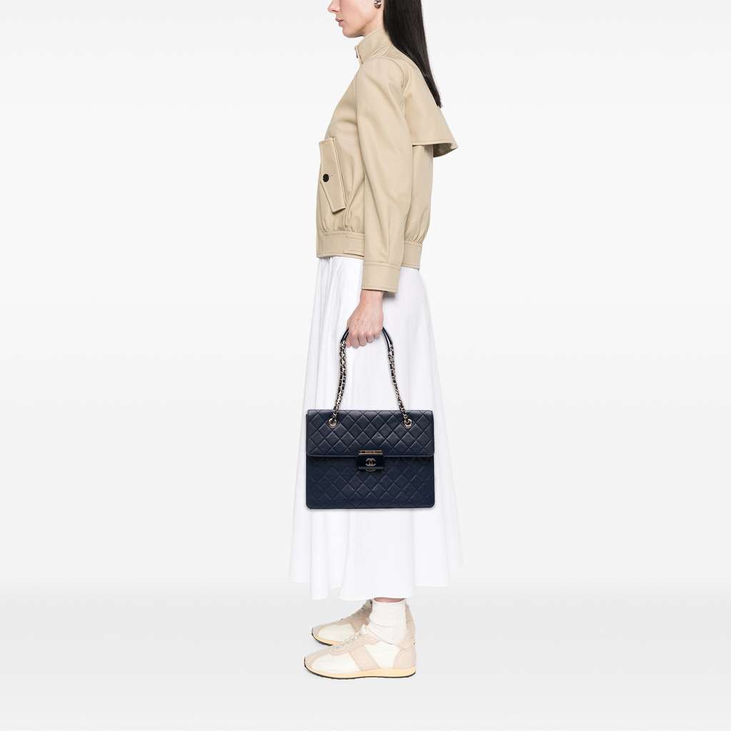 Chanel Quilted Sheepskin Beauty Lock Shopping Tote - Image 11