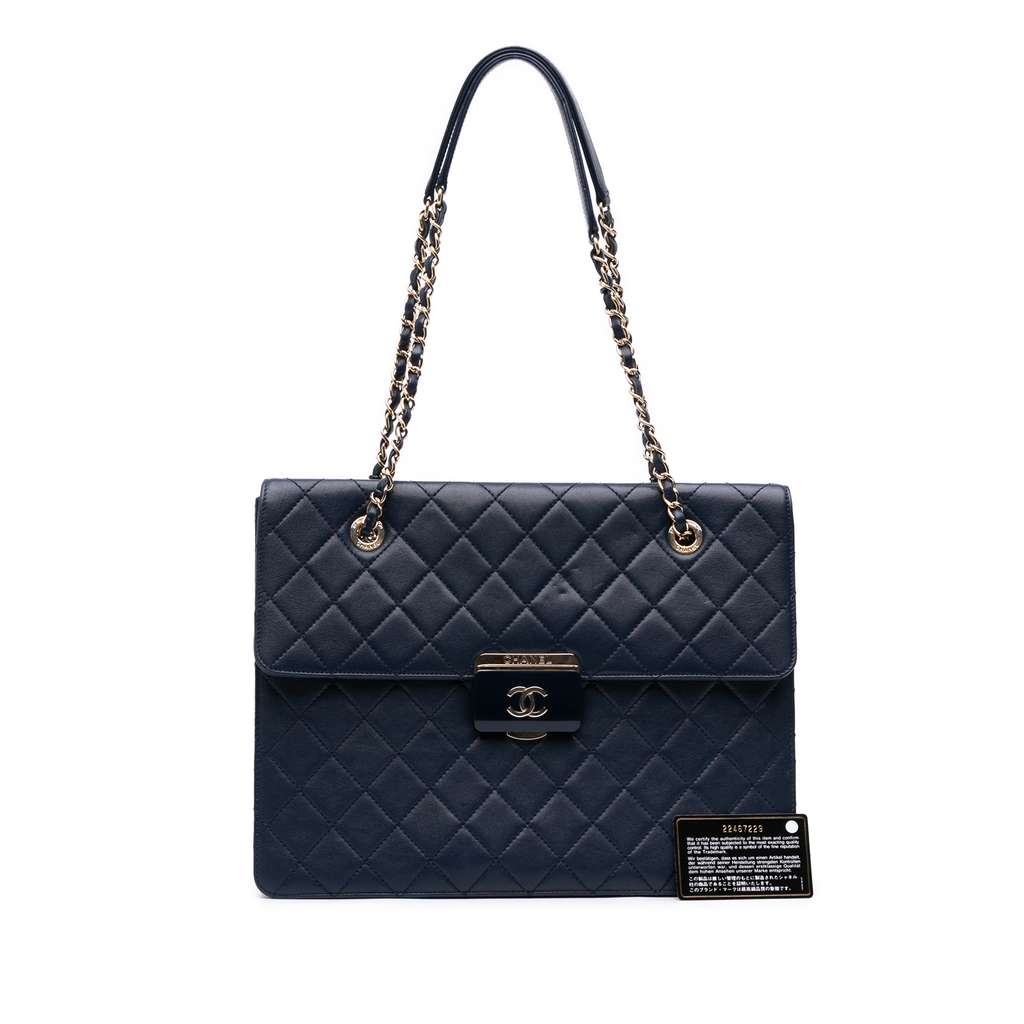 Chanel Quilted Sheepskin Beauty Lock Shopping Tote - Image 12