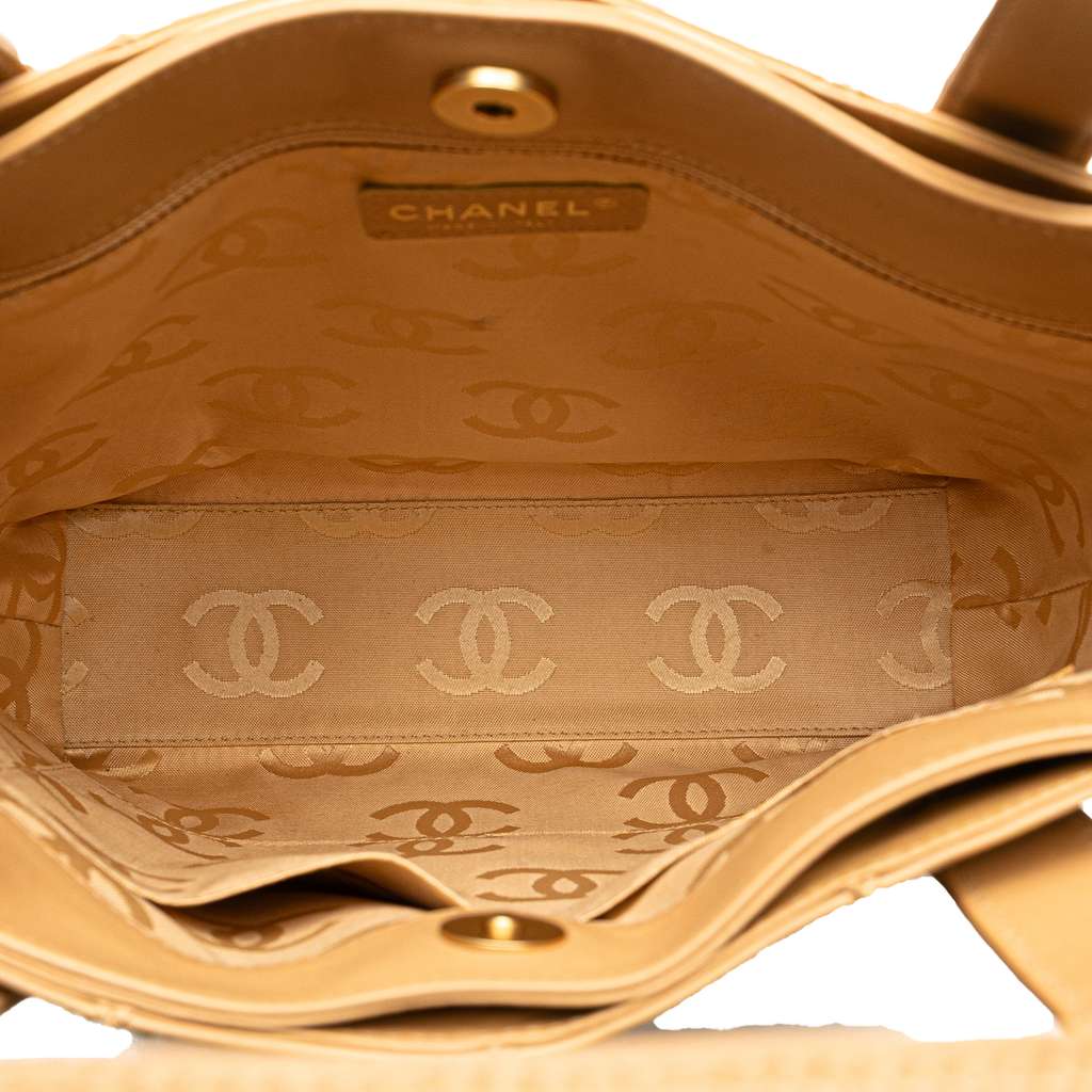 Chanel CC Wild Stitch Calfskin Handbag - 4