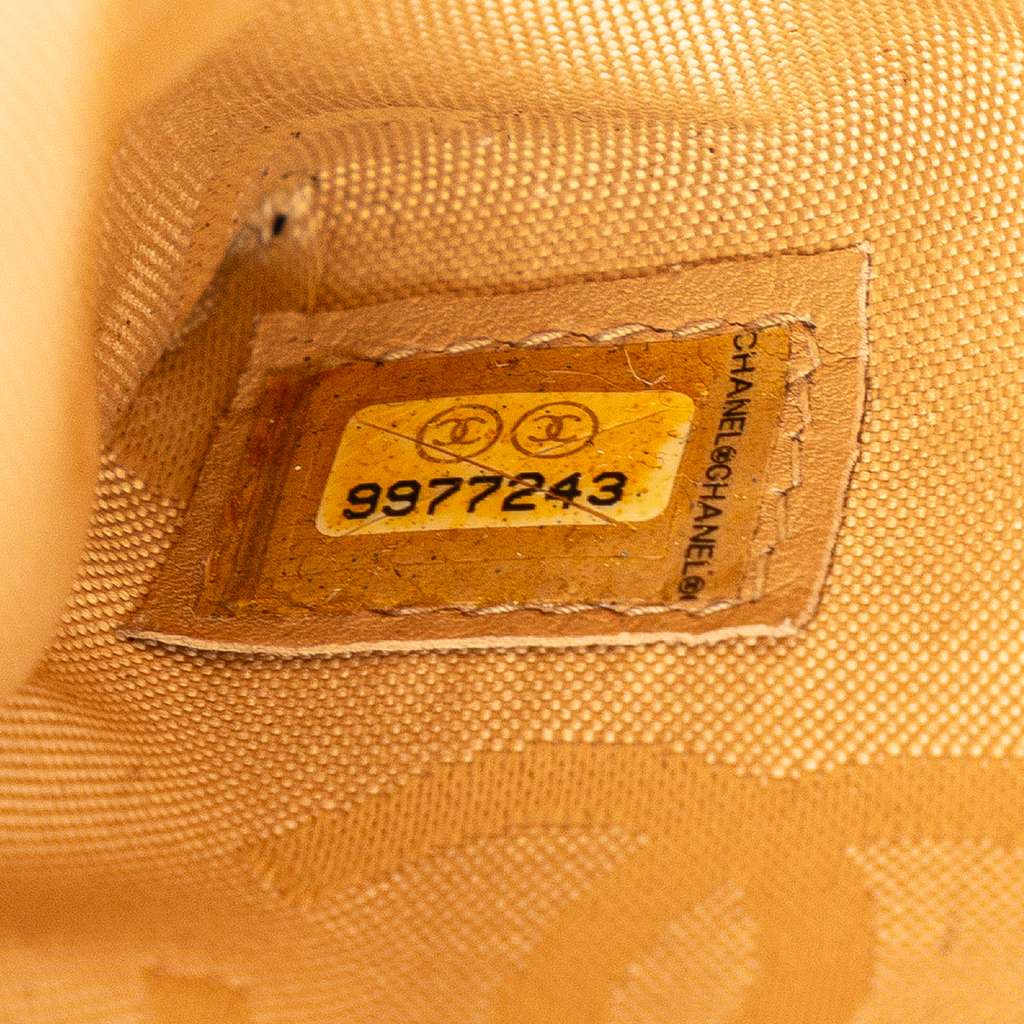 Chanel CC Wild Stitch Calfskin Handbag - 5