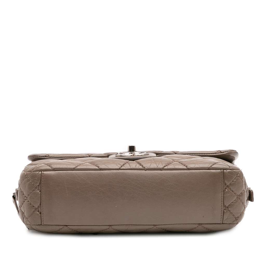 Chanel Medium Quilted Aged Calfskin Portobello Flap - 3