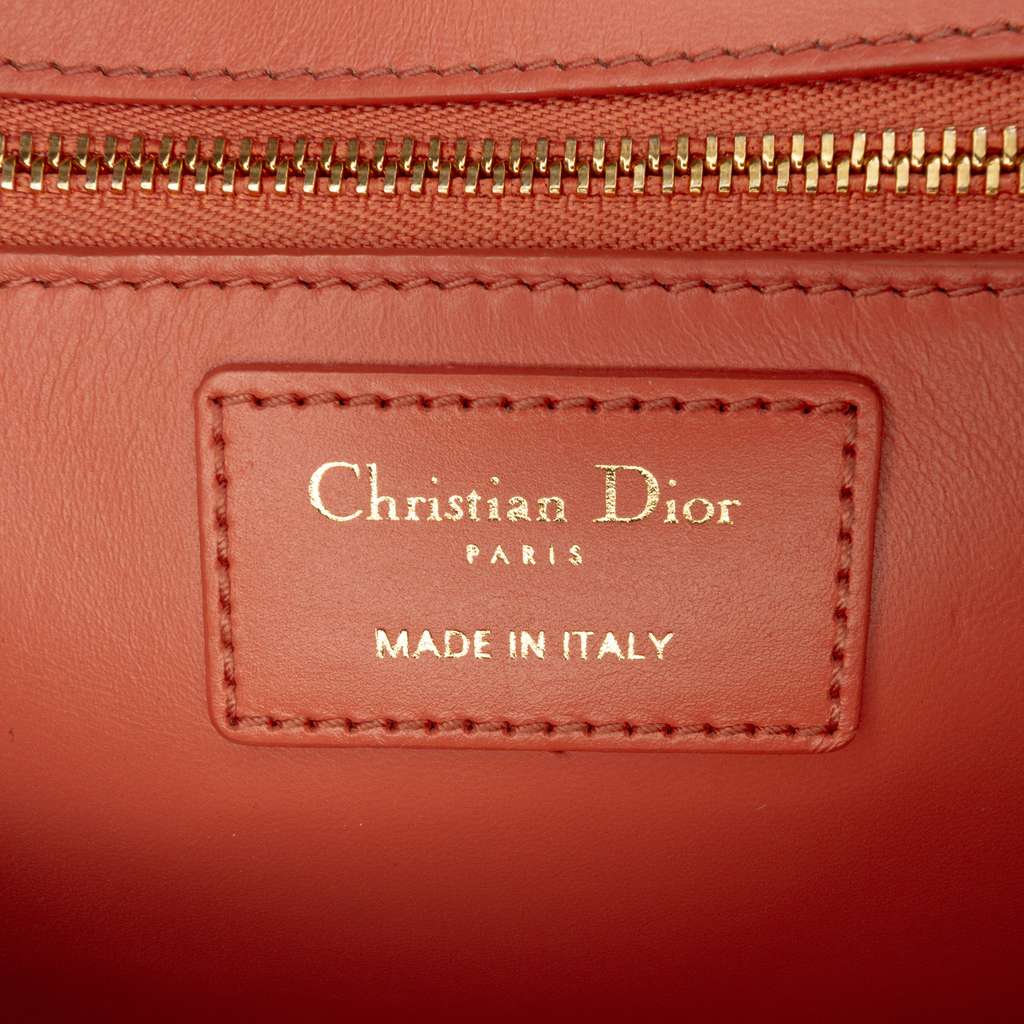 Dior Leather 30 Montaigne Flap - Side view