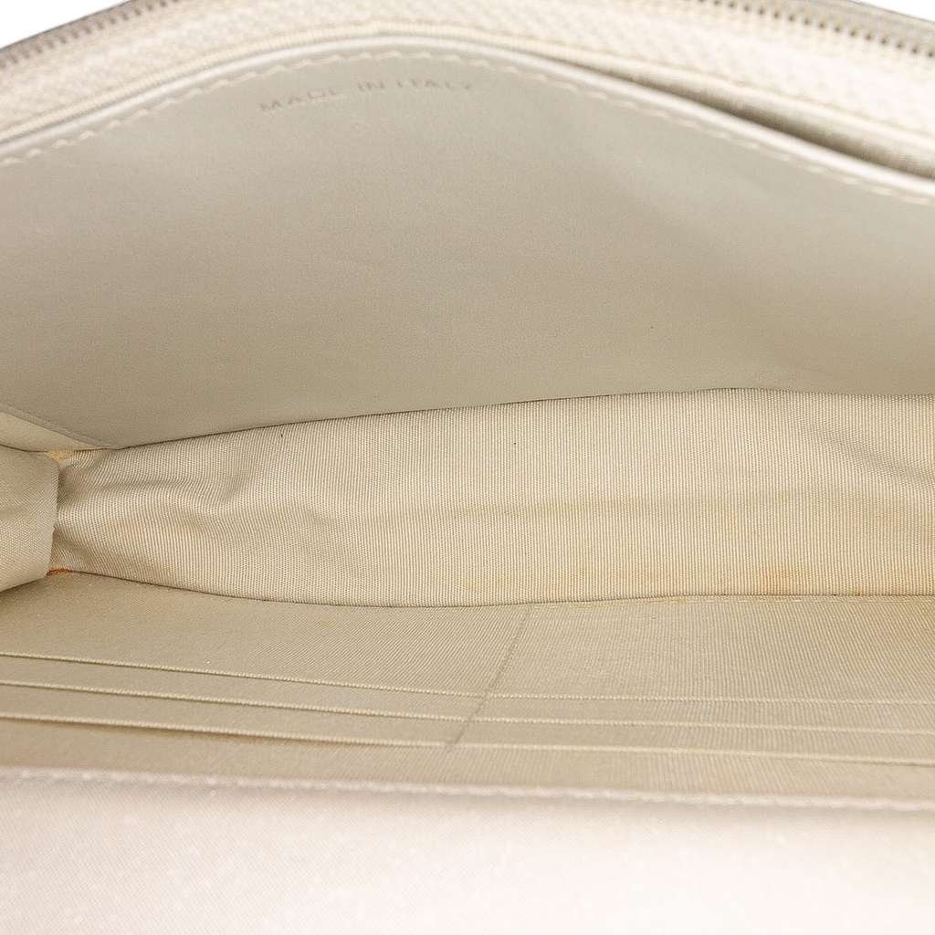 Chanel Metallic Lambskin Star Embossed Wallet On Chain - 4