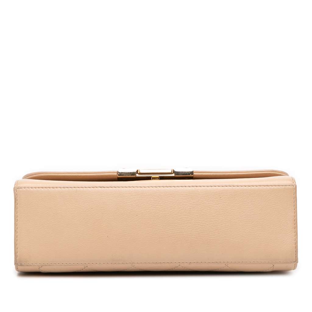 Chanel Medium Quilted Calfskin Label Click Flap - Image 6