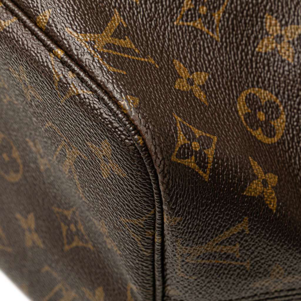 Louis Vuitton Monogram Neverfull MM - Image 11