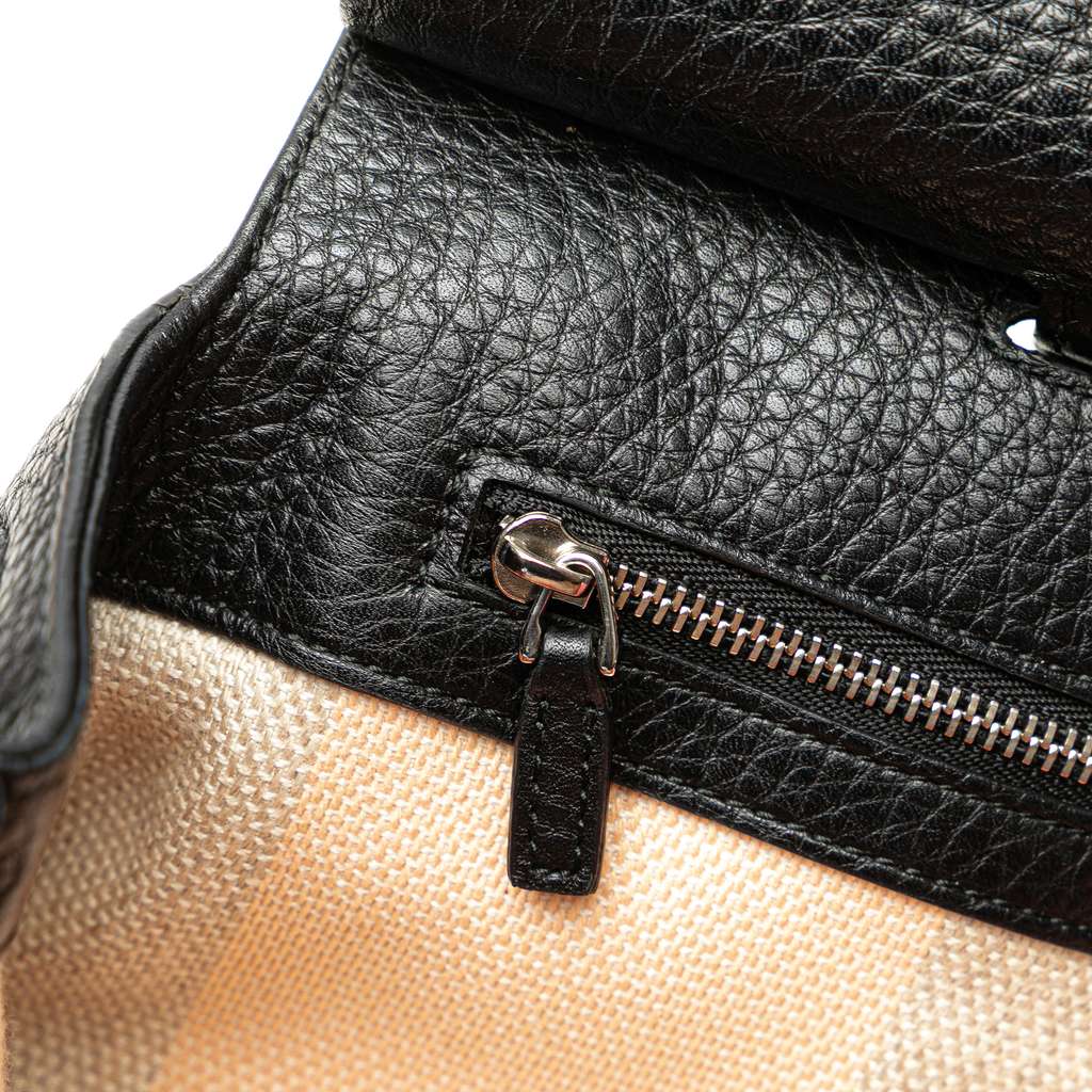 Gucci Medium Leather Bamboo Daily Satchel - Detail 1