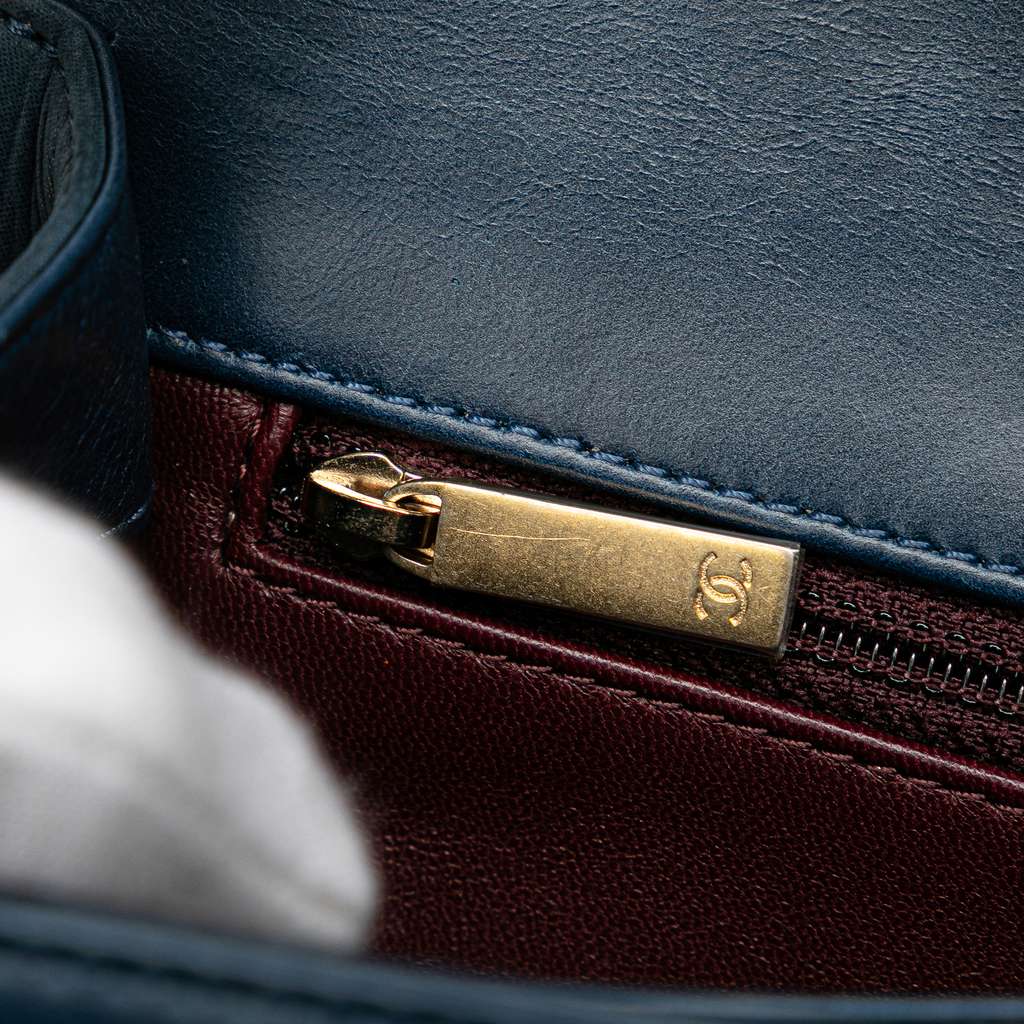 Chanel Small Quilted Calfskin Straight Lined Flap - Detail 2