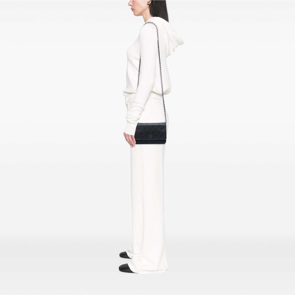 Chanel CC Quilted Caviar Wallet on Chain - Image 13