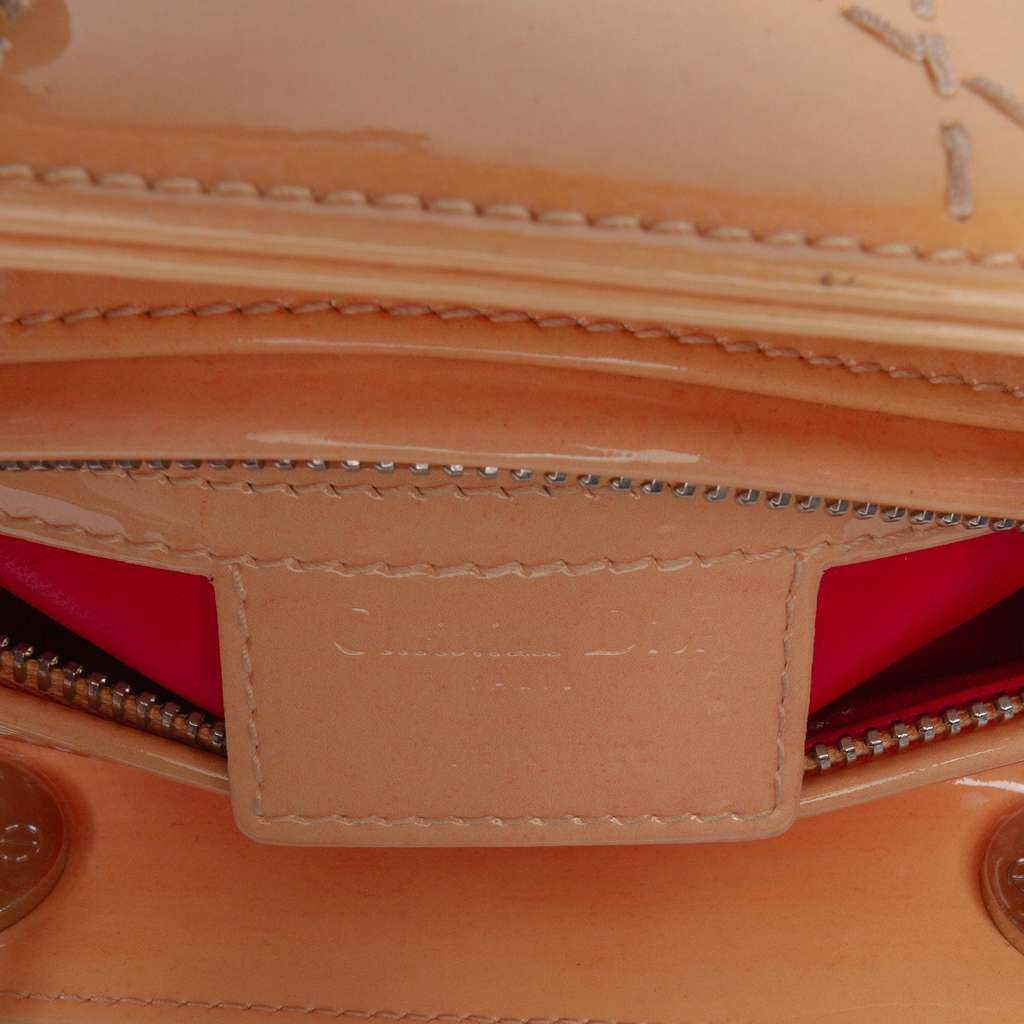 Dior Medium Ombre Patent Cannage Lady Dior - Side view