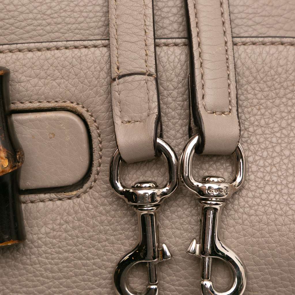 Gucci Small Leather Bamboo Daily Satchel - Detail 2