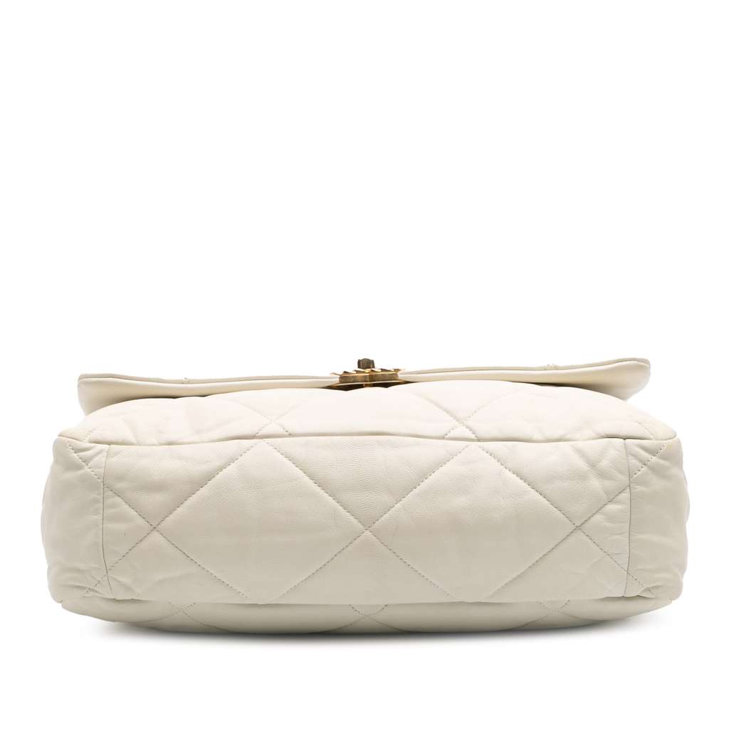 Chanel Maxi Lambskin 19 Flap - Image 6