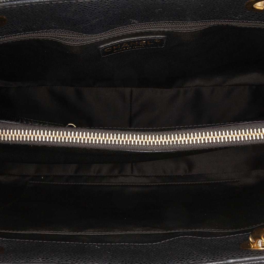 Chanel Caviar Grand Shopping Tote - 4