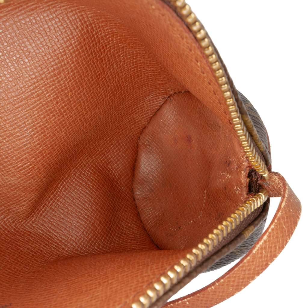 Louis Vuitton Monogram Papillon Pochette - Detail 1