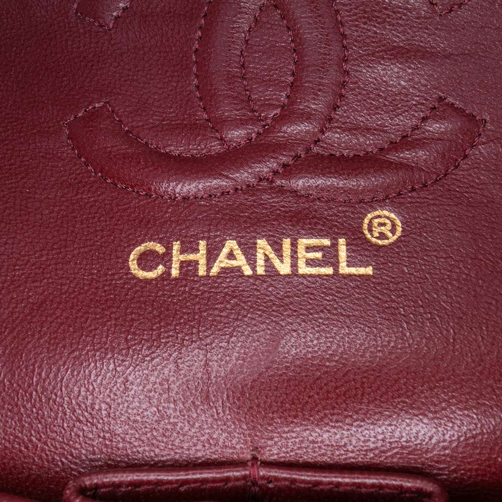 Chanel Small Classic Lambskin Double Flap - Detail 1