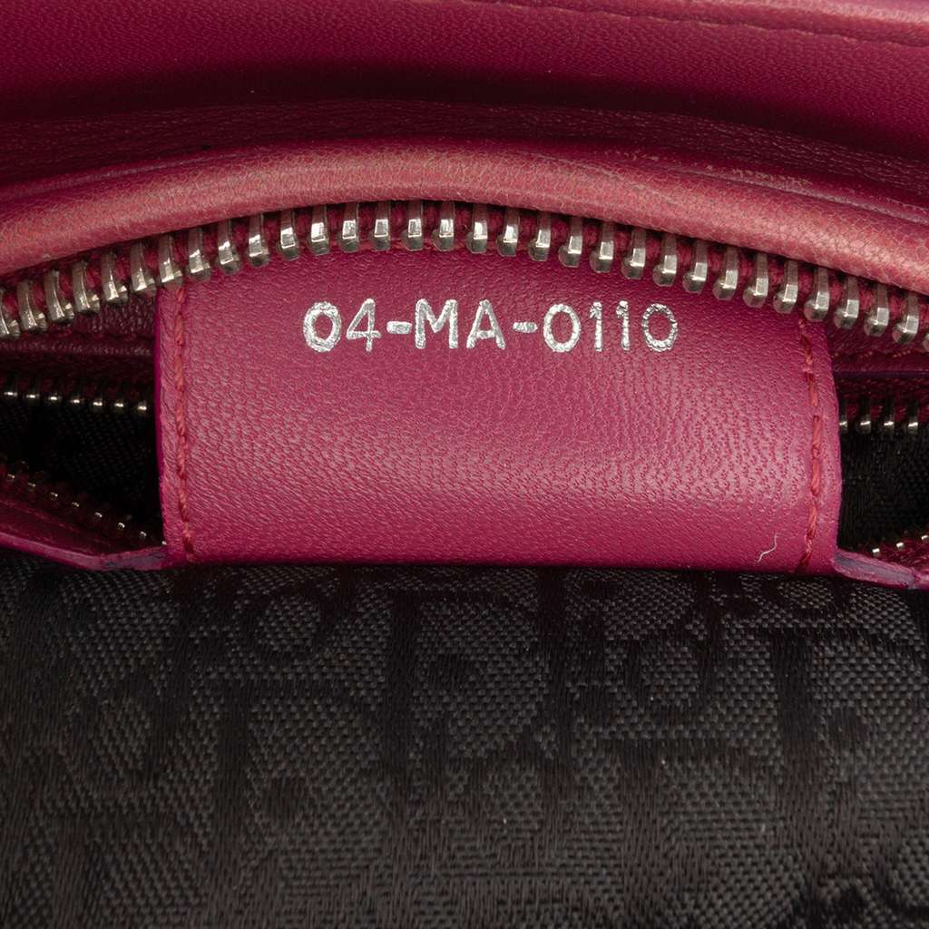 Dior Medium Lambskin Cannage Lady Dior - Detail 1