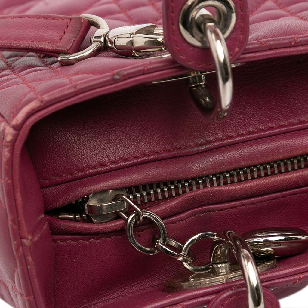 Dior Medium Lambskin Cannage Lady Dior - Detail 2