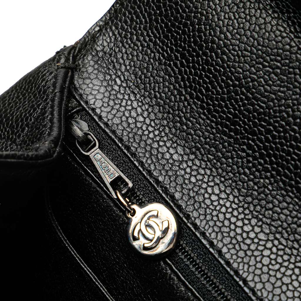 Chanel CC Quilted Caviar Kelly Top Handle Bag - Image 10