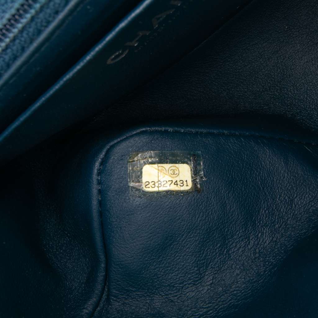 Chanel Mini Square Classic Caviar Single Flap - Detail 1