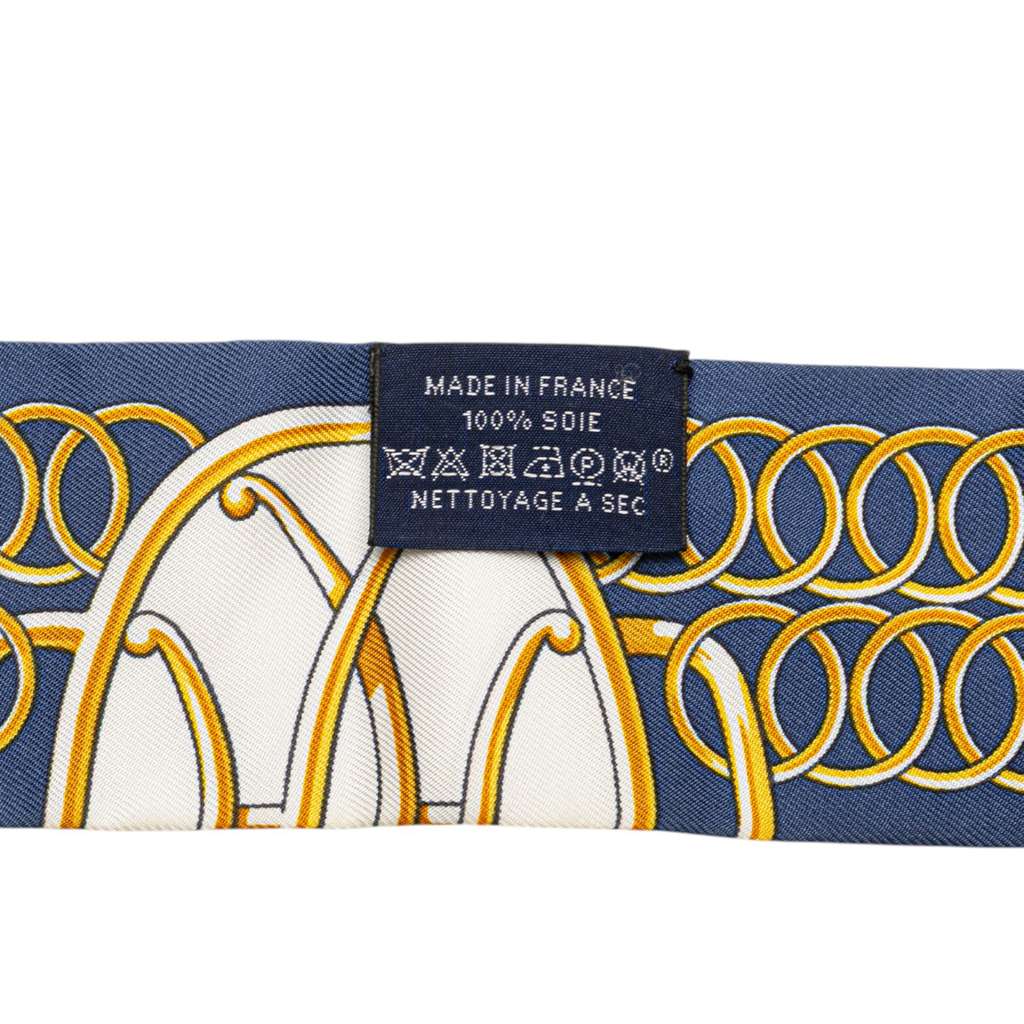 Hermès Lift Profile Silk Twilly Scarf - 4