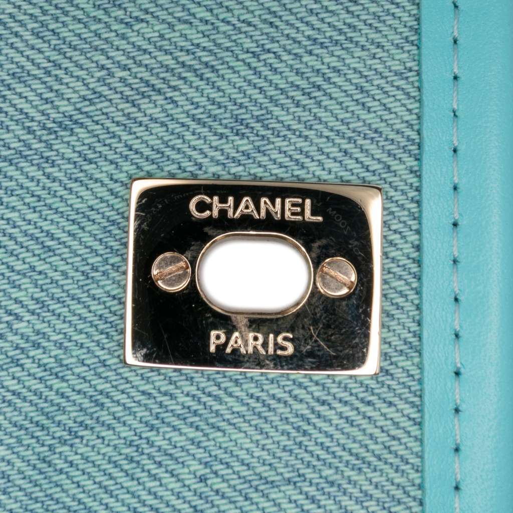 Chanel Mini CC Quilted Denim Messenger Flap - Detail 1