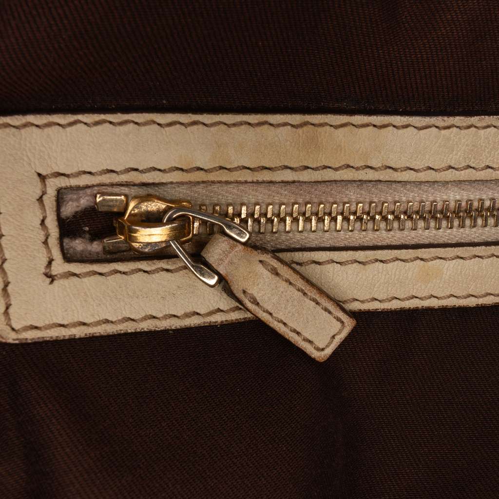 Gucci Small GG Canvas Horsebit Pelham Shoulder Bag - Detail 2