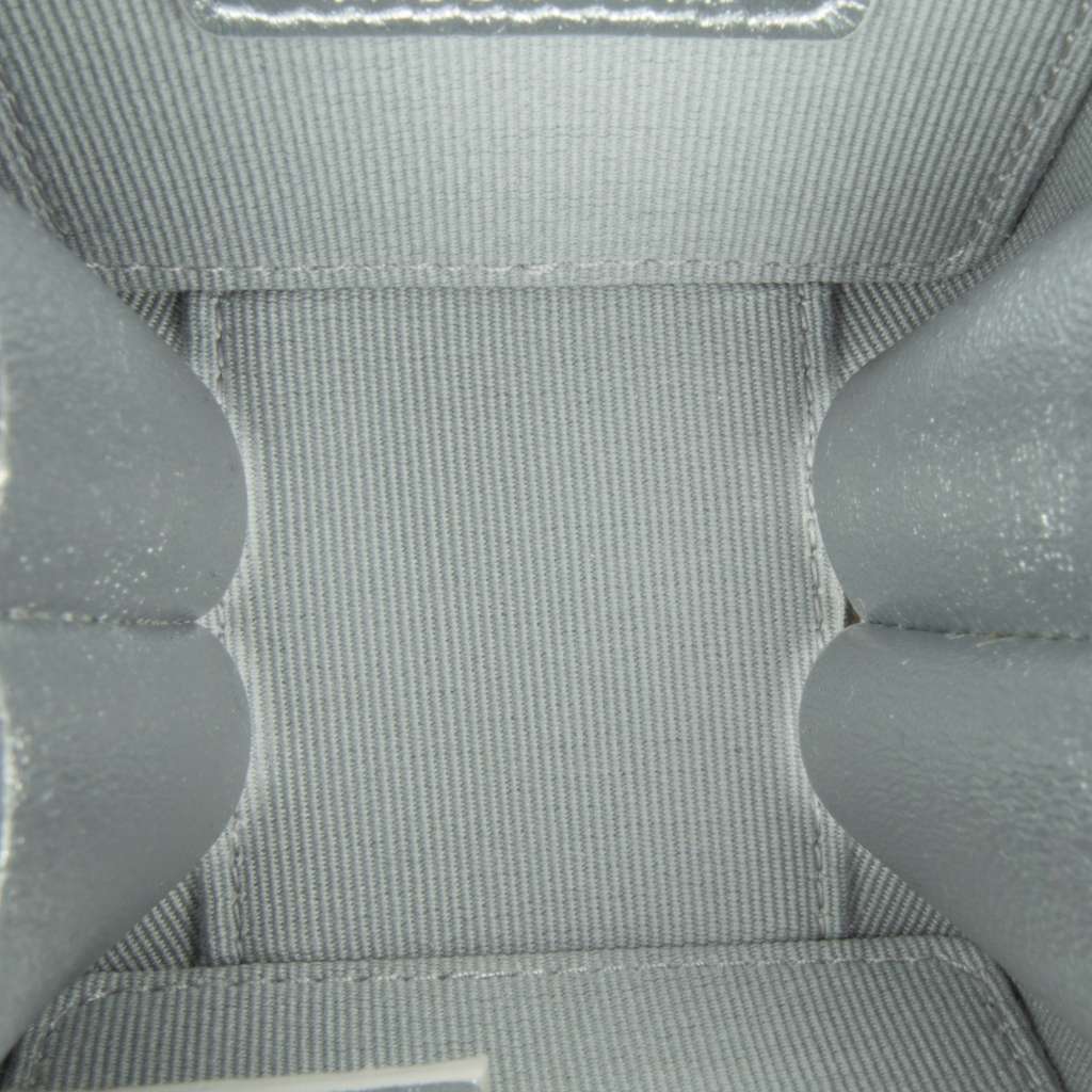 Chanel Metallic Lambskin Coco Punk Cube Bag - Detail 1