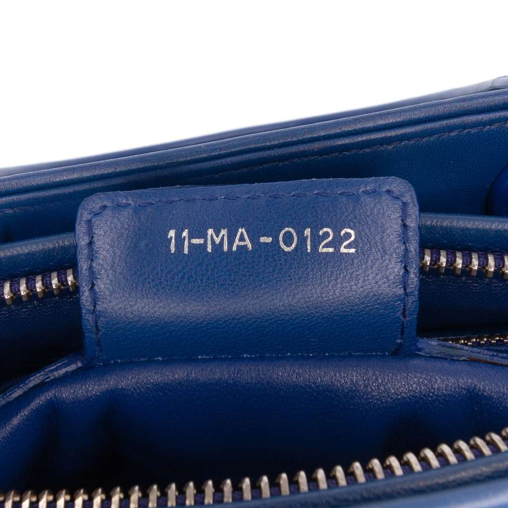 Dior Medium Denim Ombre Lady Dior - Side view