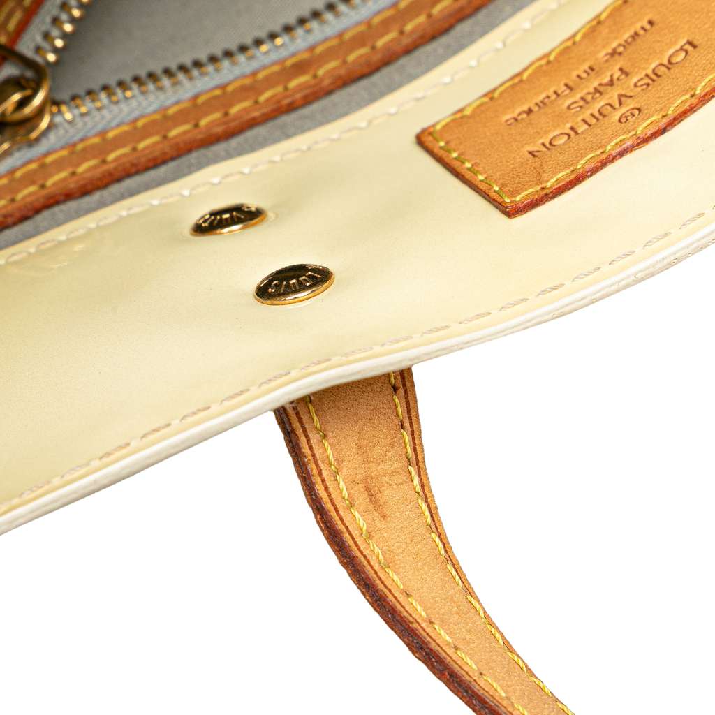 Louis Vuitton Monogram Vernis Reade PM - Image 11