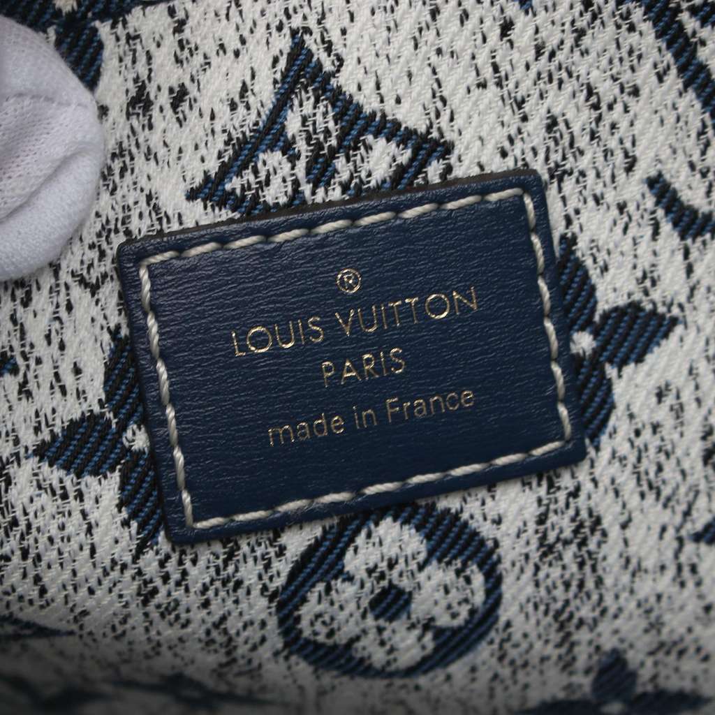 Louis Vuitton Monogram Denim Onthego MM - 4