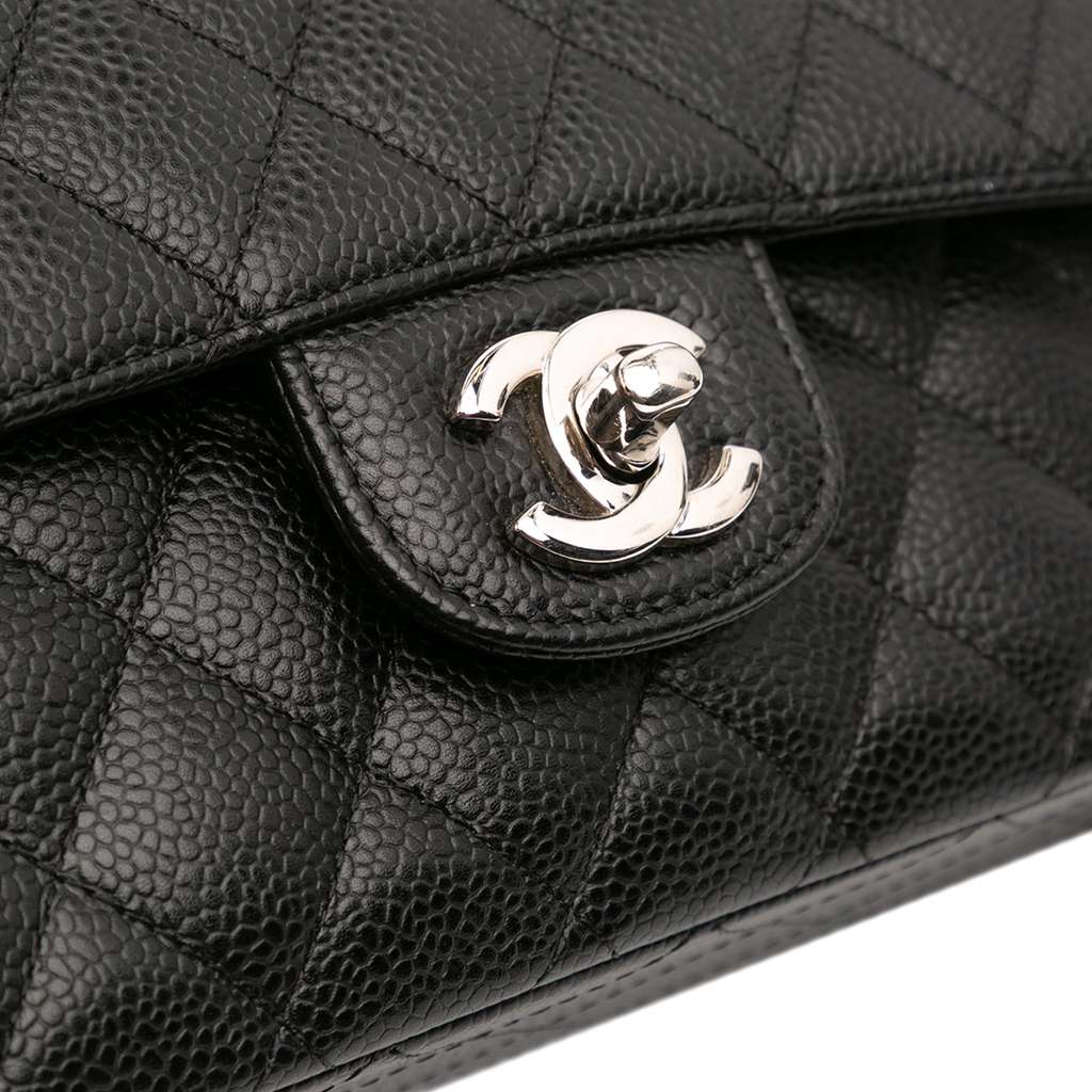 Chanel Medium Classic Caviar Double Flap - Image 11