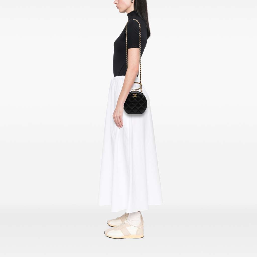 Chanel Quilted Lambskin Oval Logo Chain Top Handle Round Clutch on Chain - Image 13