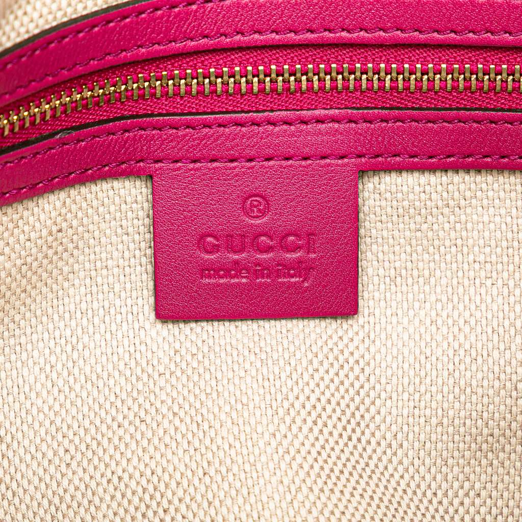 Gucci Medium Patent Soho Chain Tote - Side view