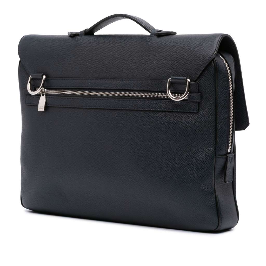 Louis Vuitton Taiga Vassili PM - 2