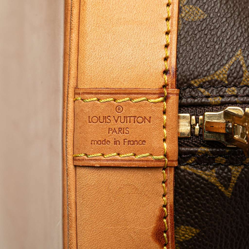 Louis Vuitton Monogram Alma PM - Side view