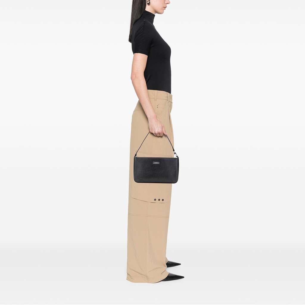 Burberry Leather Shoulder Bag - Image 13