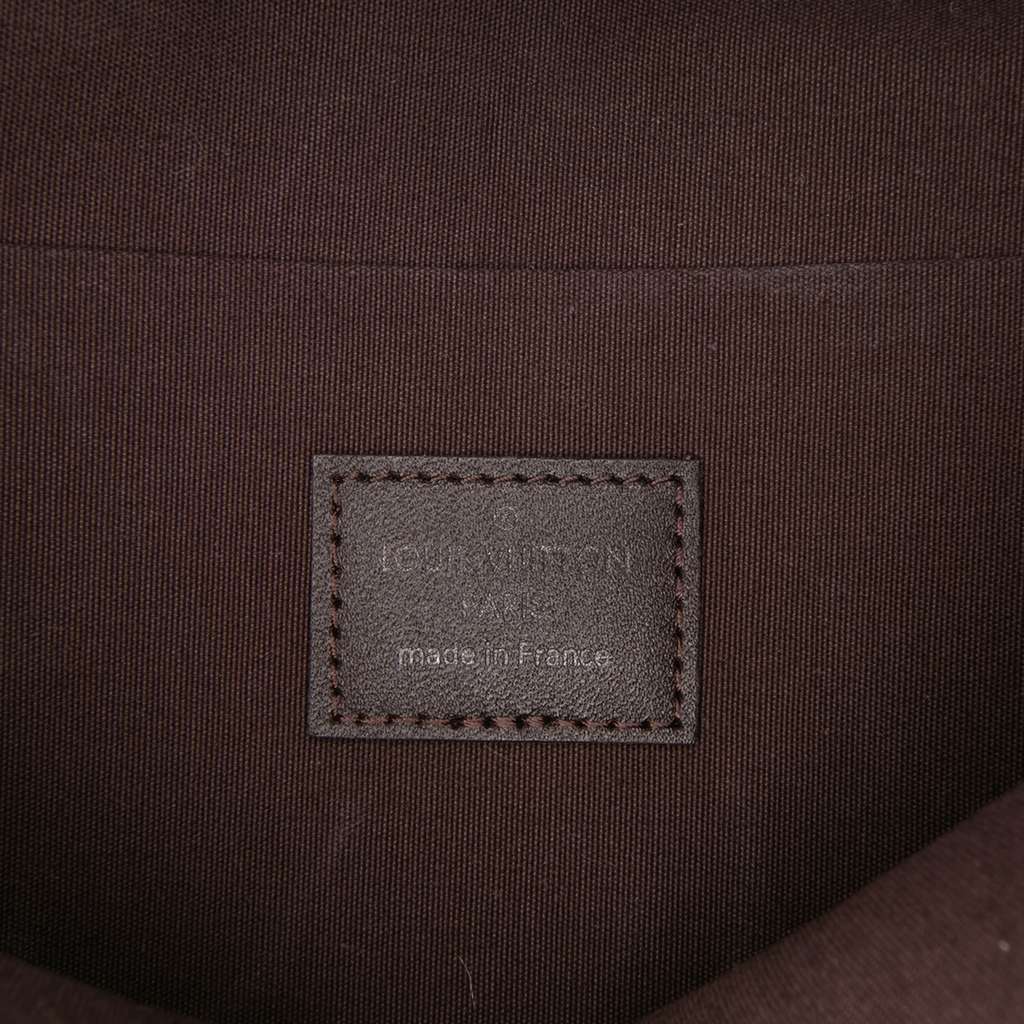 Louis Vuitton Monogram Vernis Pochette Felicie - Side view