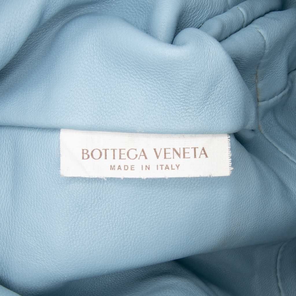 Bottega Veneta Nappa Intrecciato The Mini Pouch Crossbody - Detail 1