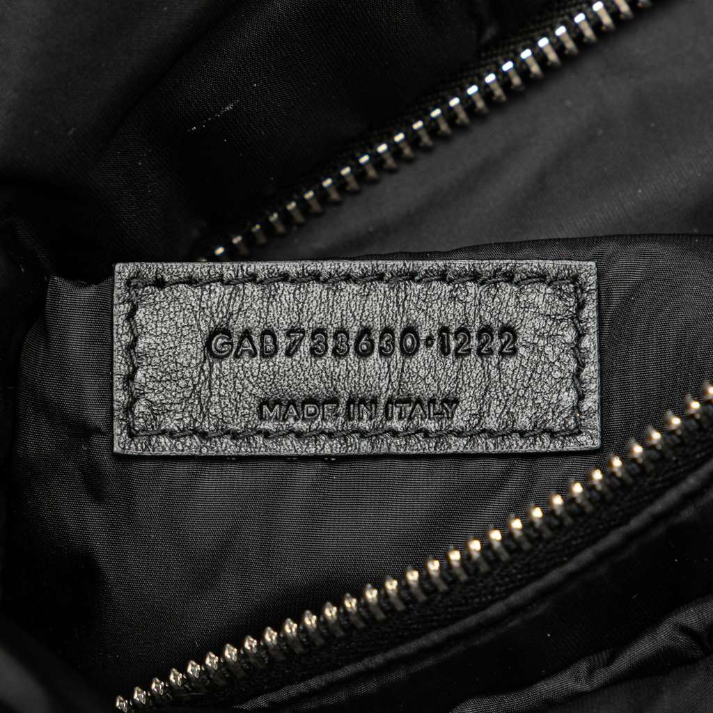 Saint Laurent Quilted Econyl Nylon Lou Puffer Messenger Bag - Detail 1