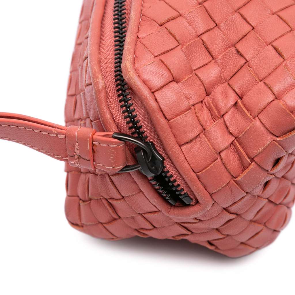 Bottega Veneta Nappa Intrecciato Pouch - Detail 2