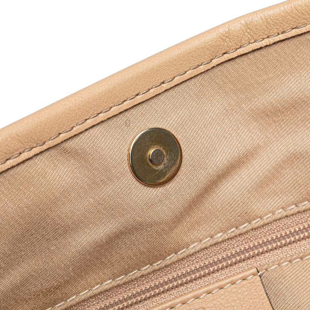 Gucci GG Canvas New Britt Tote - Image 13