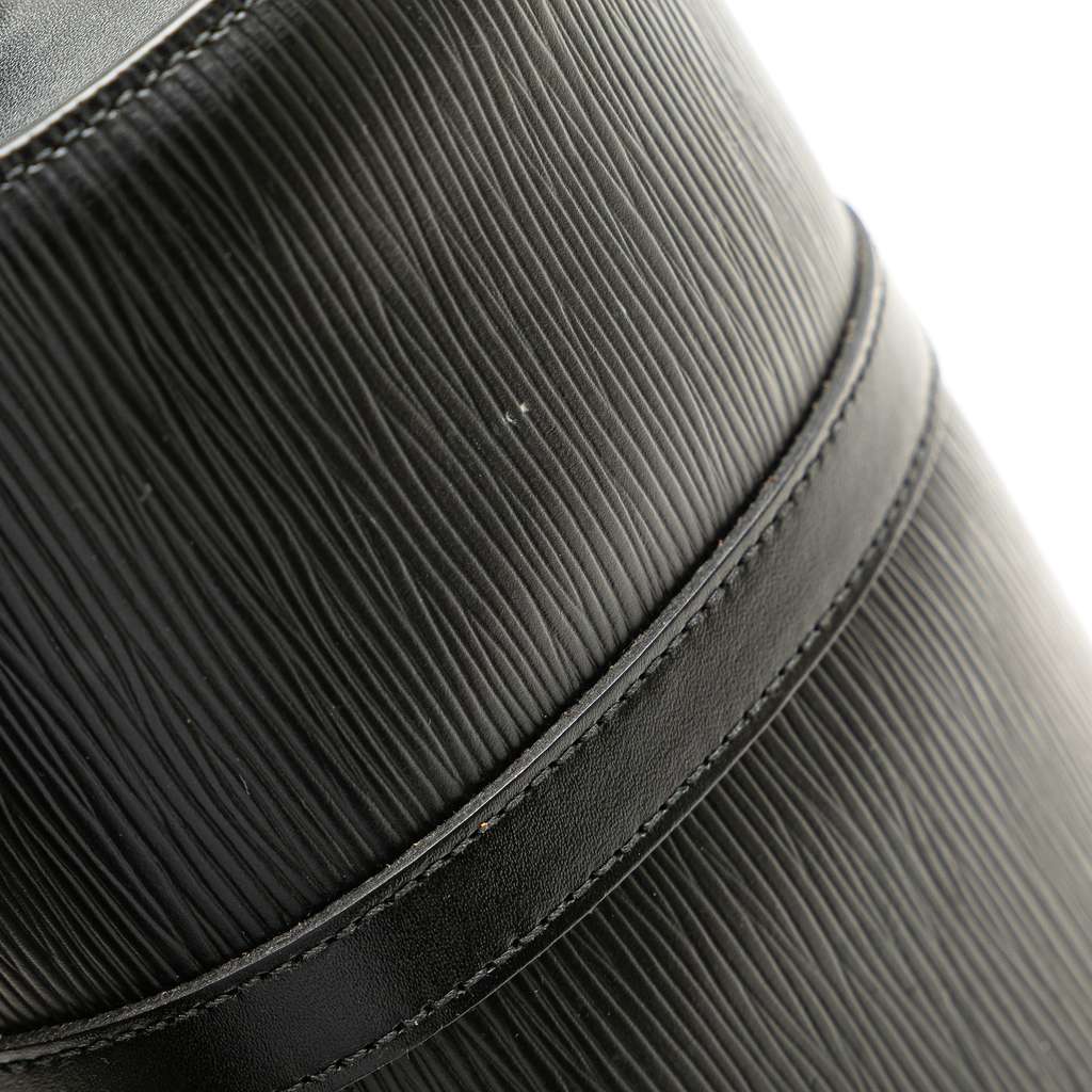 Louis Vuitton Epi Soufflot - Detail 2