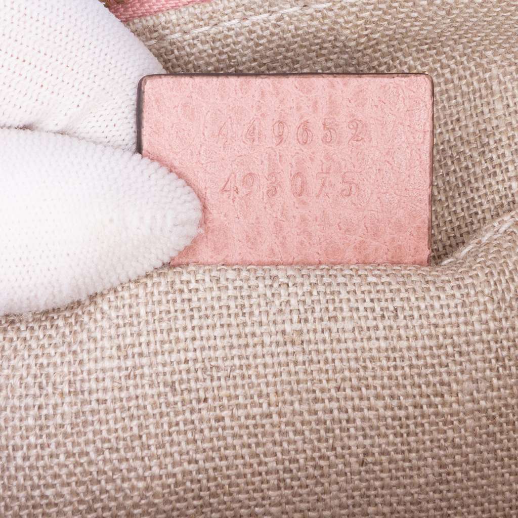 Gucci Calfskin Bamboo Clutch - Detail 1