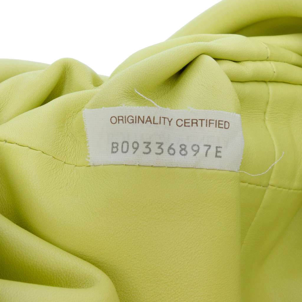 Bottega Veneta Lambskin The Mini Pouch Crossbody - Detail 1