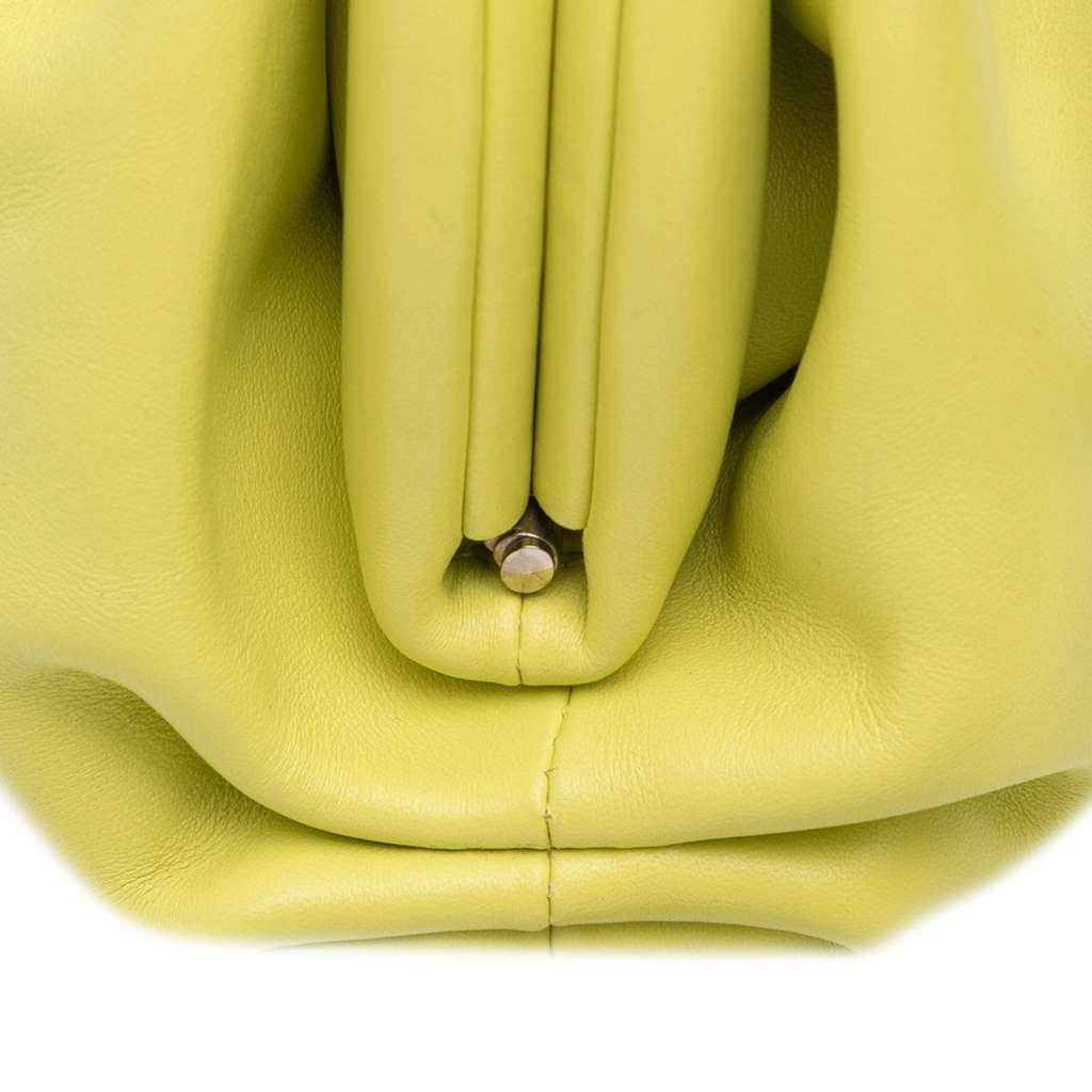 Bottega Veneta Lambskin The Mini Pouch Crossbody - Detail 2