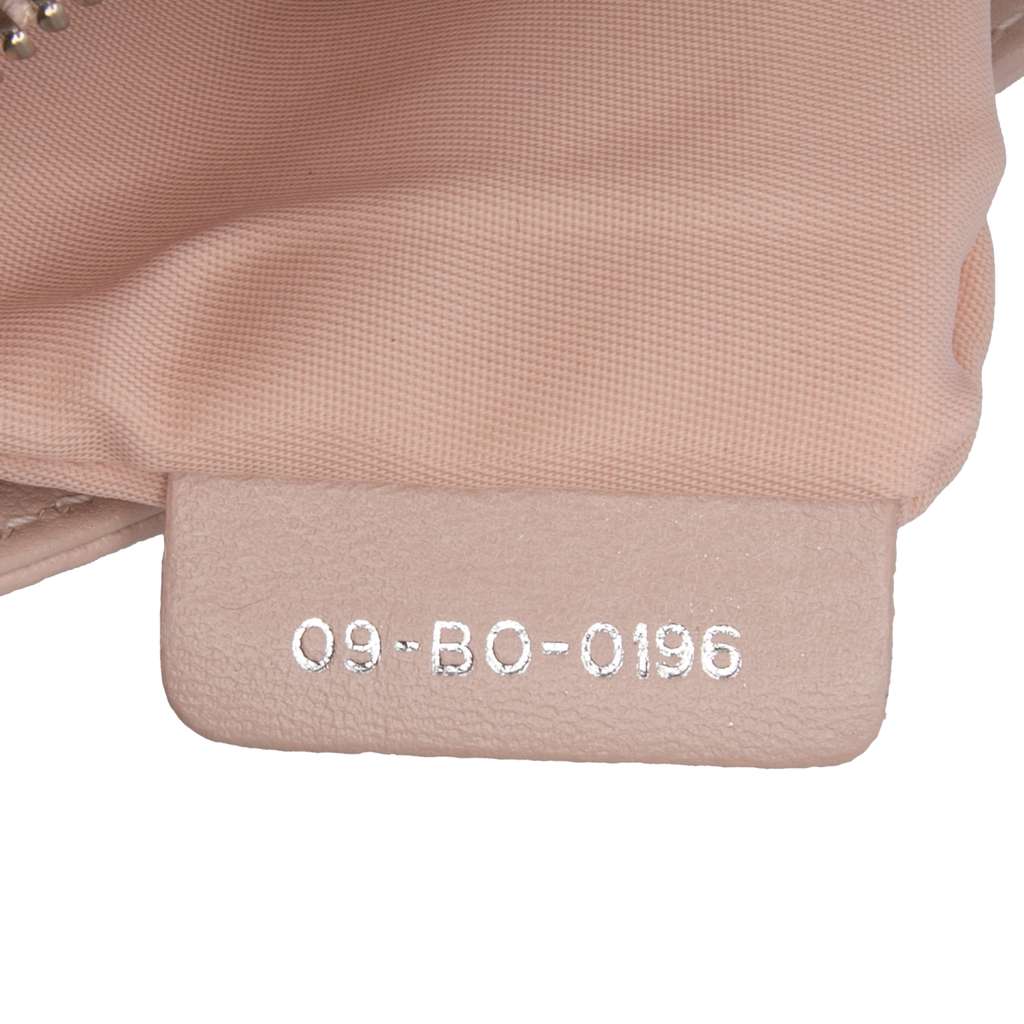 Dior Grained Calfskin Diorama Wallet on Chain - Detail 1