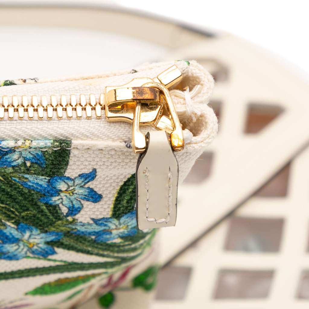 Gucci Medium Cutout Leather and Flora Canvas Traforata Flap Crossbody - Detail 2