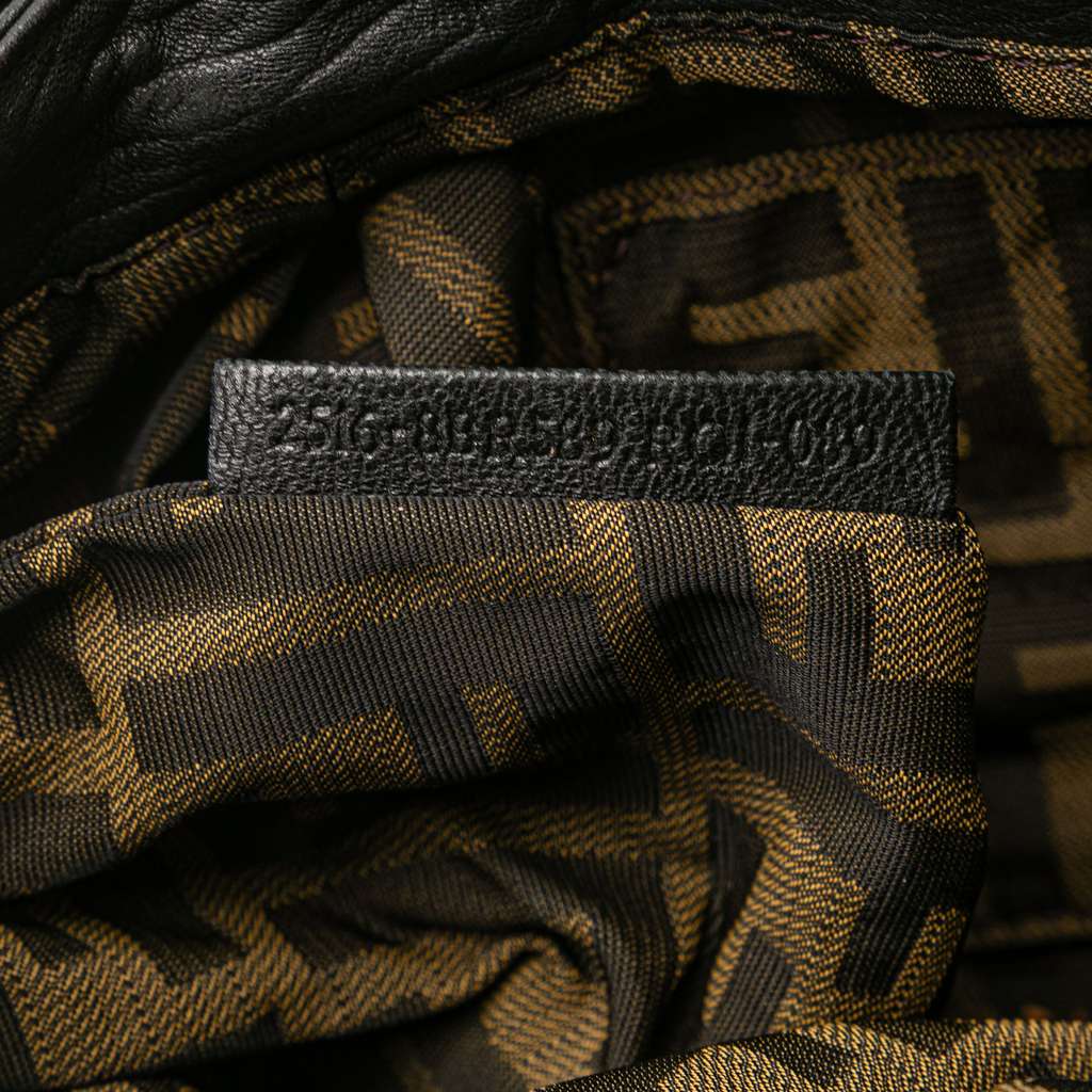 Fendi Leather Spy Handbag - Detail 1