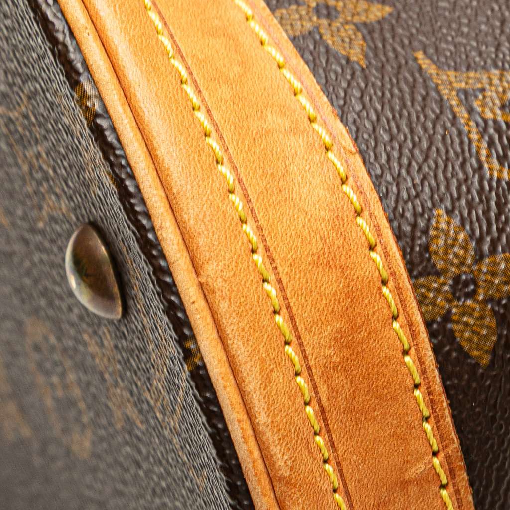 Louis Vuitton Monogram Petit Bucket - Image 12