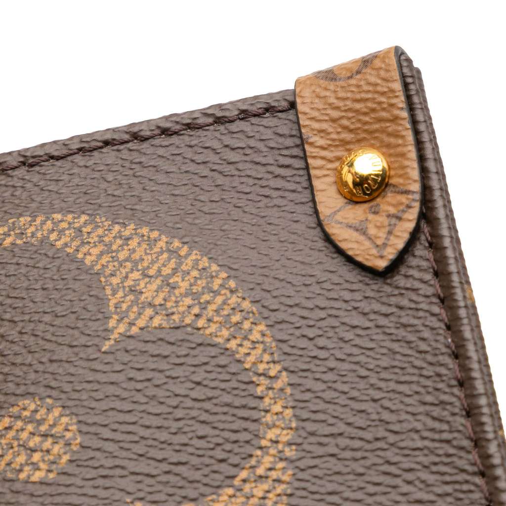 Louis Vuitton Monogram Reverse Giant OnTheGo GM - Image 10
