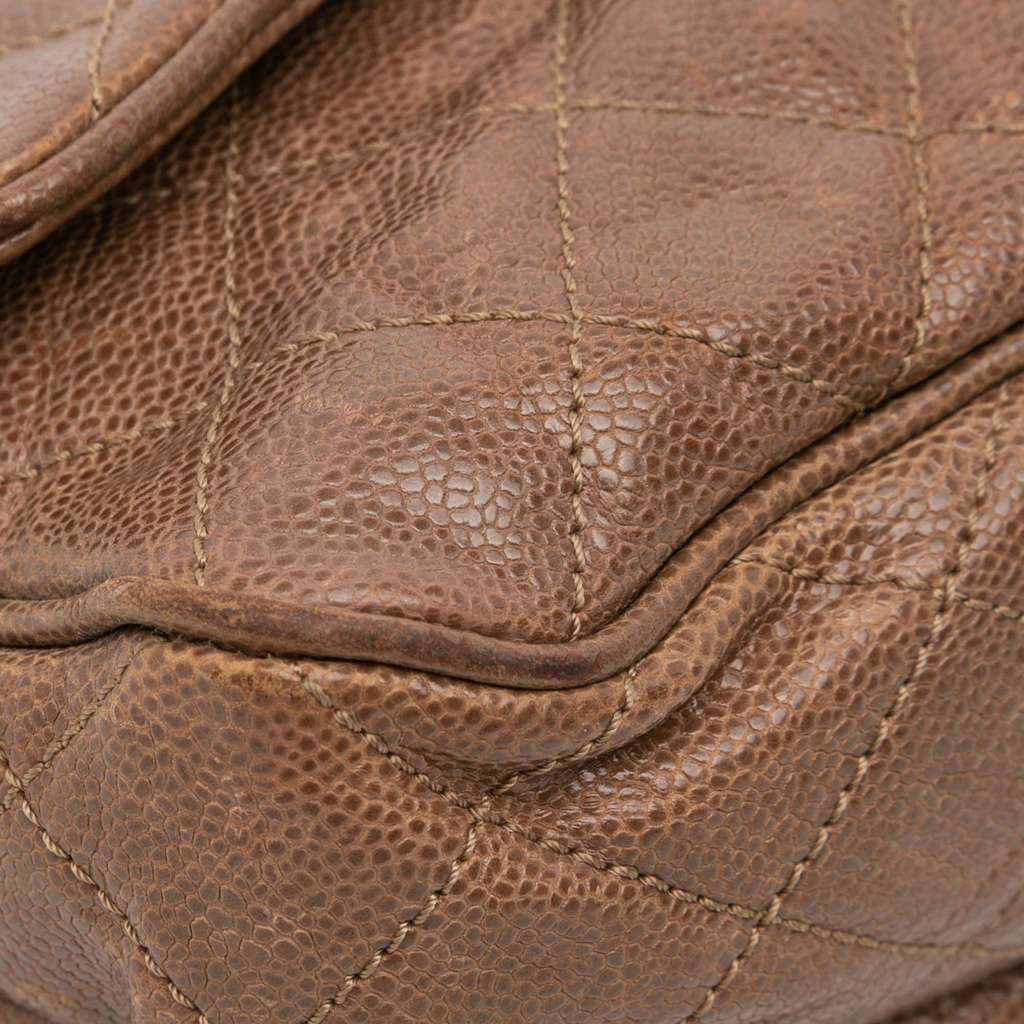 Chanel Large Quilted Caviar Shiva Flap - Detail 2